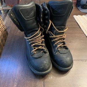Danner quarry work boots